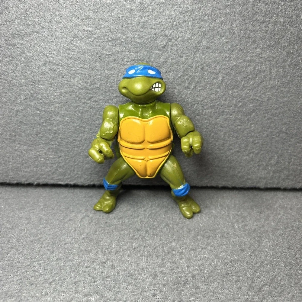 Vintage 1988 Leonardo TMNT Action Figure Playmates Teenage Mutant Ninja‎ Turtles